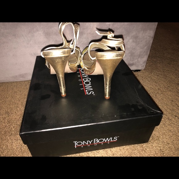 Gold Jewel Heels - Picture 3 of 4